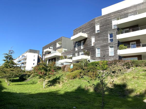 Appartement à vendre à Vannes secteur gare 2 chambres Terrasse Parking