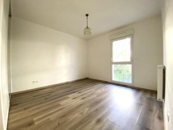 Appartement à vendre à Vannes secteur gare 2 chambres Terrasse Parking