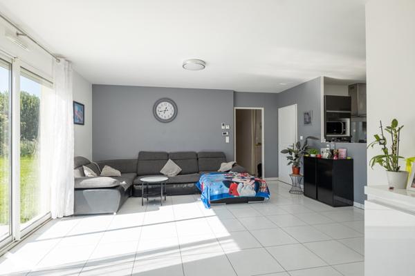 Maison à vendre |  Jarnac-Champagne |  6 pièces | 139 m²