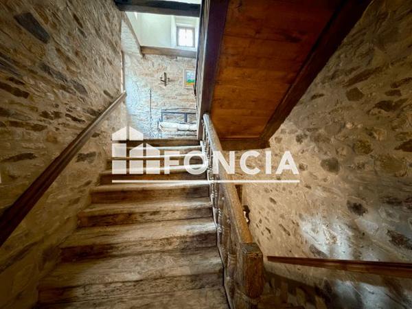 À vendre Maison 4 pièces 200 m² - Sauveterre-de-rouergue 12800