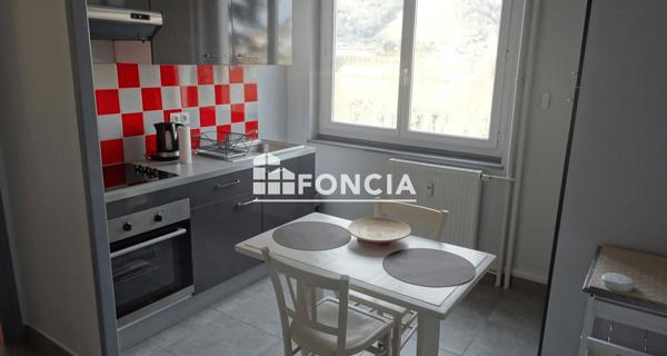 Location Studio meublé 30.87 m² - Vienne 38200