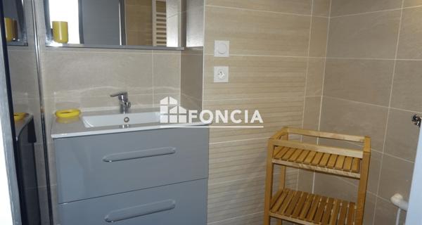 Location Studio meublé 30.87 m² - Vienne 38200