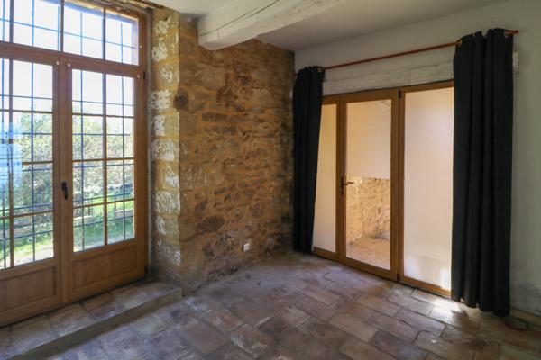 Immeuble à vendre à Uzès (30700) - Gard