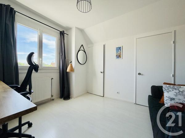 Maison à vendre  7 pièces - 196,24 m 2   LE PALAIS SUR VIENNE  - 87