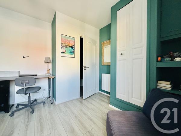Maison à vendre  7 pièces - 196,24 m 2   LE PALAIS SUR VIENNE  - 87