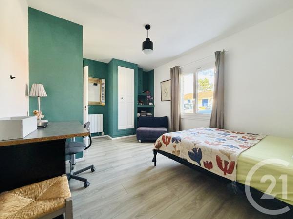 Maison à vendre  7 pièces - 196,24 m 2   LE PALAIS SUR VIENNE  - 87