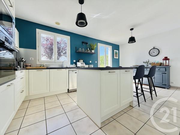Maison à vendre  7 pièces - 196,24 m 2   LE PALAIS SUR VIENNE  - 87