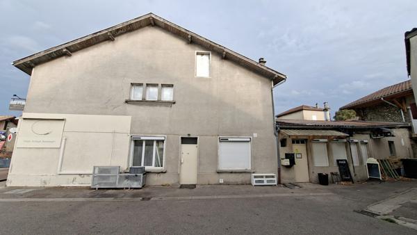 Tènement immobilier Commerce + appartement T3