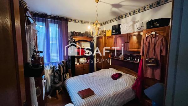 Maison familiale 5 chambres et duplex indépendant