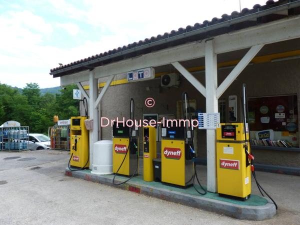 Commerce à vendre 3 pièces de 126 m²