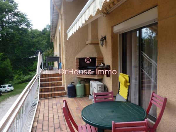 Commerce à vendre 3 pièces de 126 m²