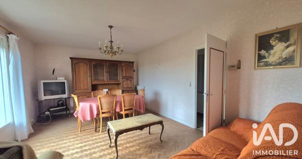Maison à vendre 5 pièces 78 m² Saint-Martin-Sainte-Catherine