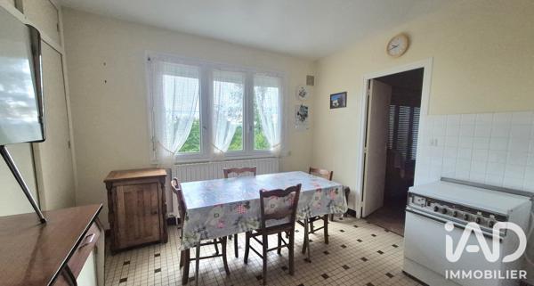 Maison à vendre 5 pièces 78 m² Saint-Martin-Sainte-Catherine