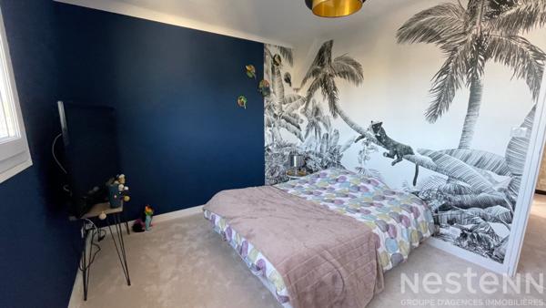 QUIBERON - Grande plage à pied pour cette Maison entièrement rénovée avec sa dépendance