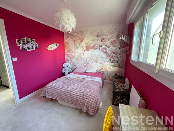 QUIBERON - Grande plage à pied pour cette Maison entièrement rénovée avec sa dépendance