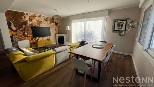 QUIBERON - Grande plage à pied pour cette Maison entièrement rénovée avec sa dépendance