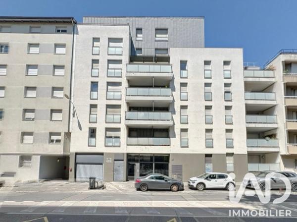 Appartement à vendre 3 pièces 65,7 m² Lyon 7
