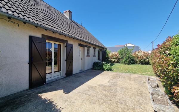 Maison à vendre    5 pièces •  Semoy