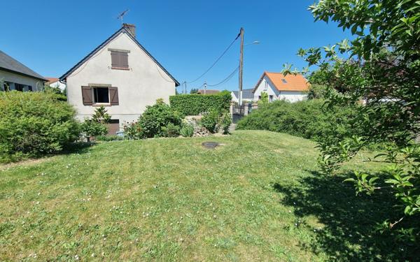 Maison à vendre    5 pièces •  Semoy