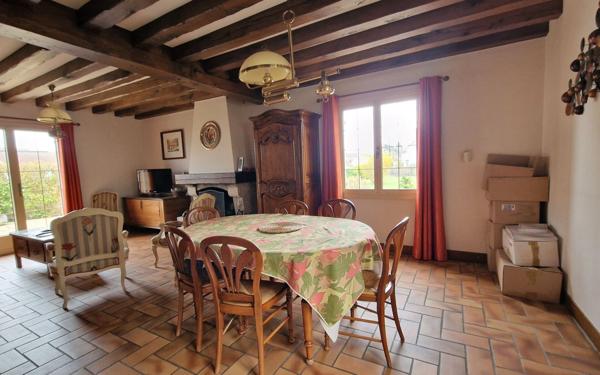 Maison à vendre    5 pièces •  Semoy