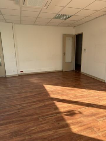 Besançon (25000) Besançon – Local professionnel à louer