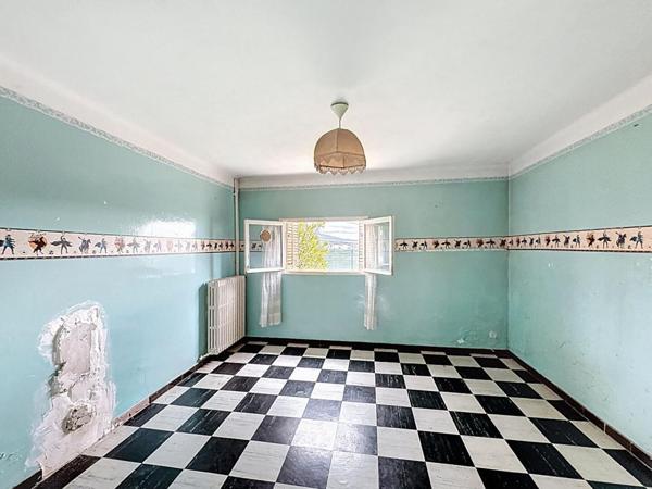 Maison les pennes mirabeau (possibilité 2 appartements )