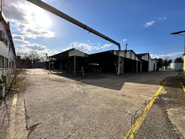 4000 m² de batiment industriel sur 6750 m² de terrain