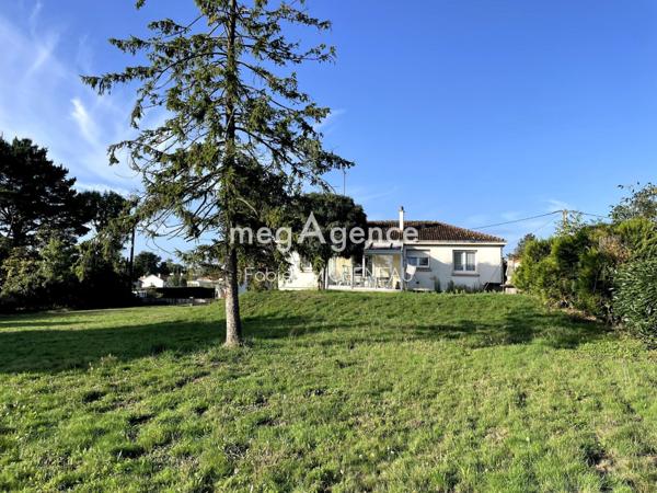 Maison à LE MAY-SUR-EVRE, 49122 - 5 pièces 100m²