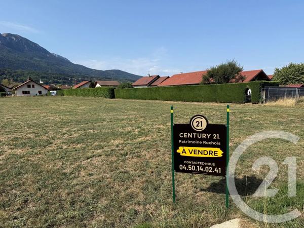 Terrain à vendre  2143 m 2   ST PIERRE EN FAUCIGNY  - 74