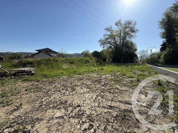 Terrain à vendre  2143 m 2   ST PIERRE EN FAUCIGNY  - 74