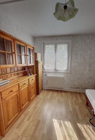 MAISON A VENDRE A CHAUNY - INDIVIDUELLE - 102 M² - 4 CHAMBRES - SOUS-SOL TOTAL - JARDIN