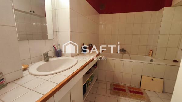 Appartement spacieux et lumineux au cœur d'Apt – 87 m²