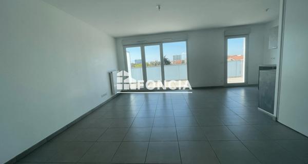Location Appartement 3 pièces 69.97 m² - Villeurbanne 69100