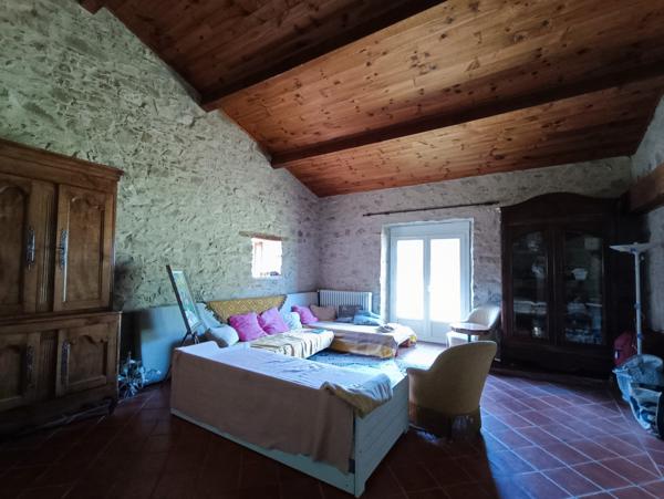 Maison T3 bis de plus de 148 m², cadre exceptionnel - Revel (31250)