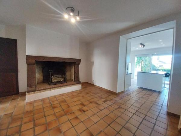 LAPLUME 47310 Maison pierre 9 pièce(s) 287.65 m2