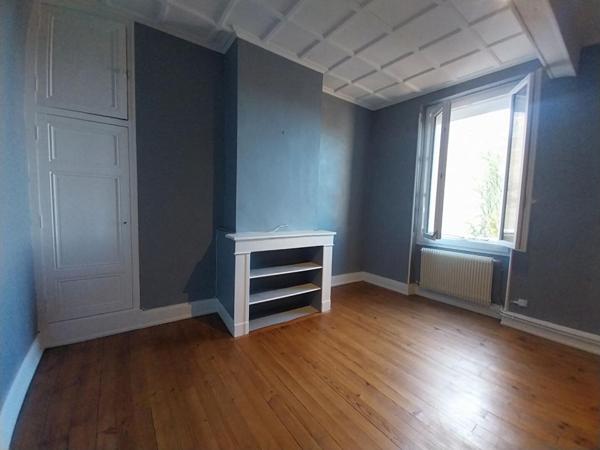 LAPLUME 47310 Maison pierre 9 pièce(s) 287.65 m2