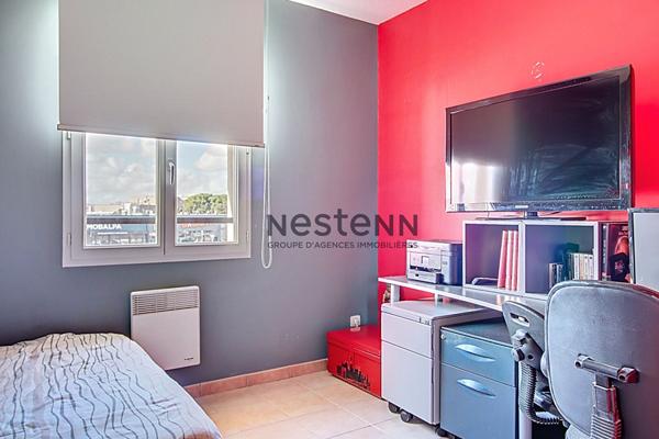 Maison T4 78 m² avec jardin et garage dans résidence sécurisée