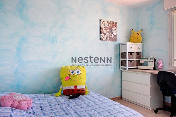 Maison T4 78 m² avec jardin et garage dans résidence sécurisée