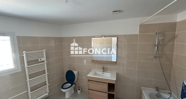 Location Maison 5 pièces 135.03 m² - Jonquières 84150