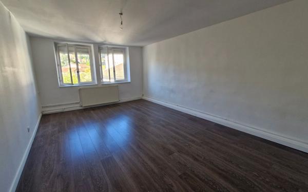 Appartement à vendre    3 pièces •  Miribel