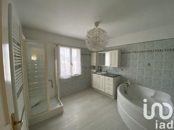 Maison à vendre 7 pièces 200 m² Reims