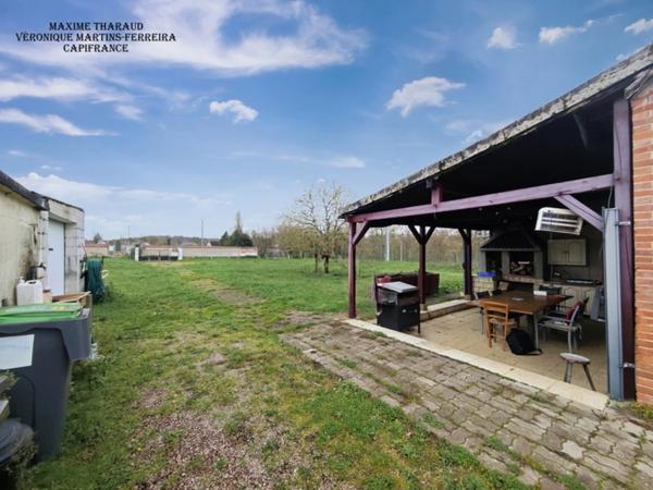 Maison familiale 7 pièces – 135 m² – MARSEILLES-LES-AUBIGNY