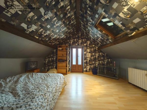 Maison familiale 7 pièces – 135 m² – MARSEILLES-LES-AUBIGNY