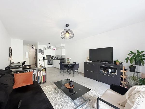 Appartement F2 à vendre  2 pièces - 58 m 2   MAUGUIO CARNON  - 34