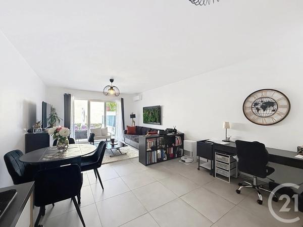 Appartement F2 à vendre  2 pièces - 58 m 2   MAUGUIO CARNON  - 34