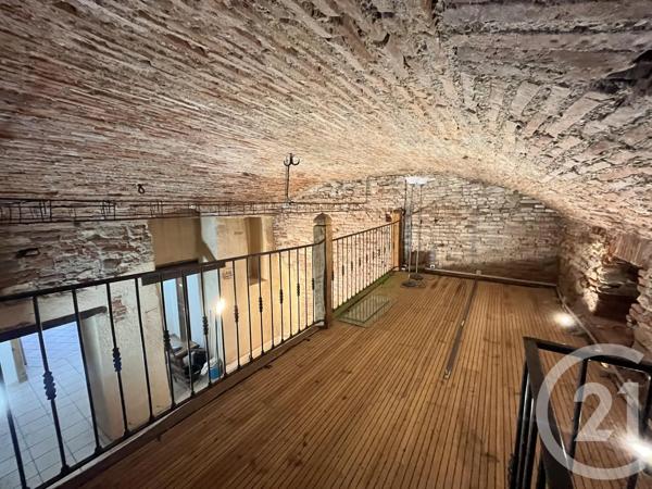 Appartement Local à vendre  2 pièces - 92 m 2   ALBI  - 81