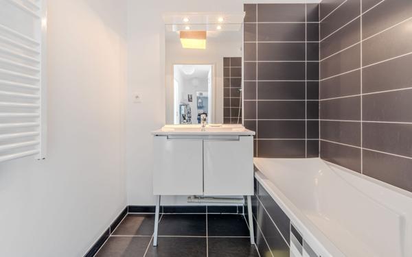 Appartement à vendre    4 pièces • 90 m2 Palavas-les-Flots