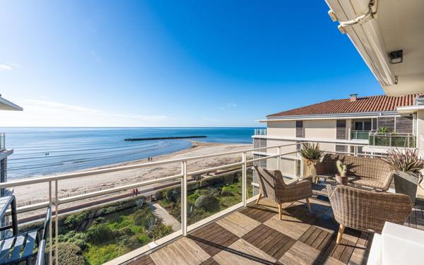 Appartement à vendre    4 pièces • 90 m2 Palavas-les-Flots