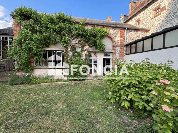 À vendre Maison 6 pièces 220 m² - Fresnay-sur-sarthe 72130