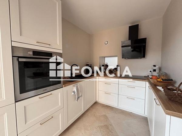 À vendre Maison 6 pièces 220 m² - Fresnay-sur-sarthe 72130